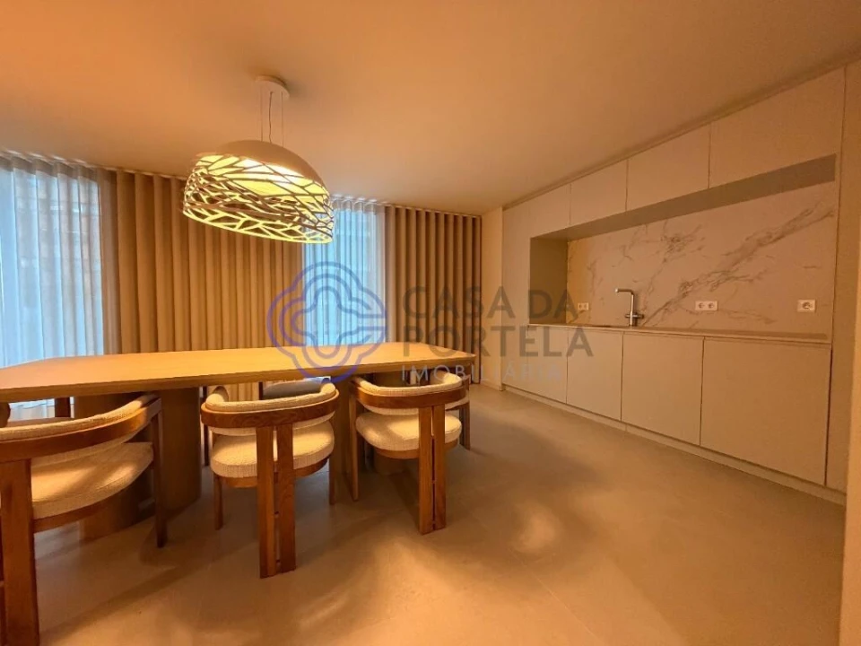 Apartamento T4 para Venda em Santa Marinha e São Pedro da Afurada Foto 17