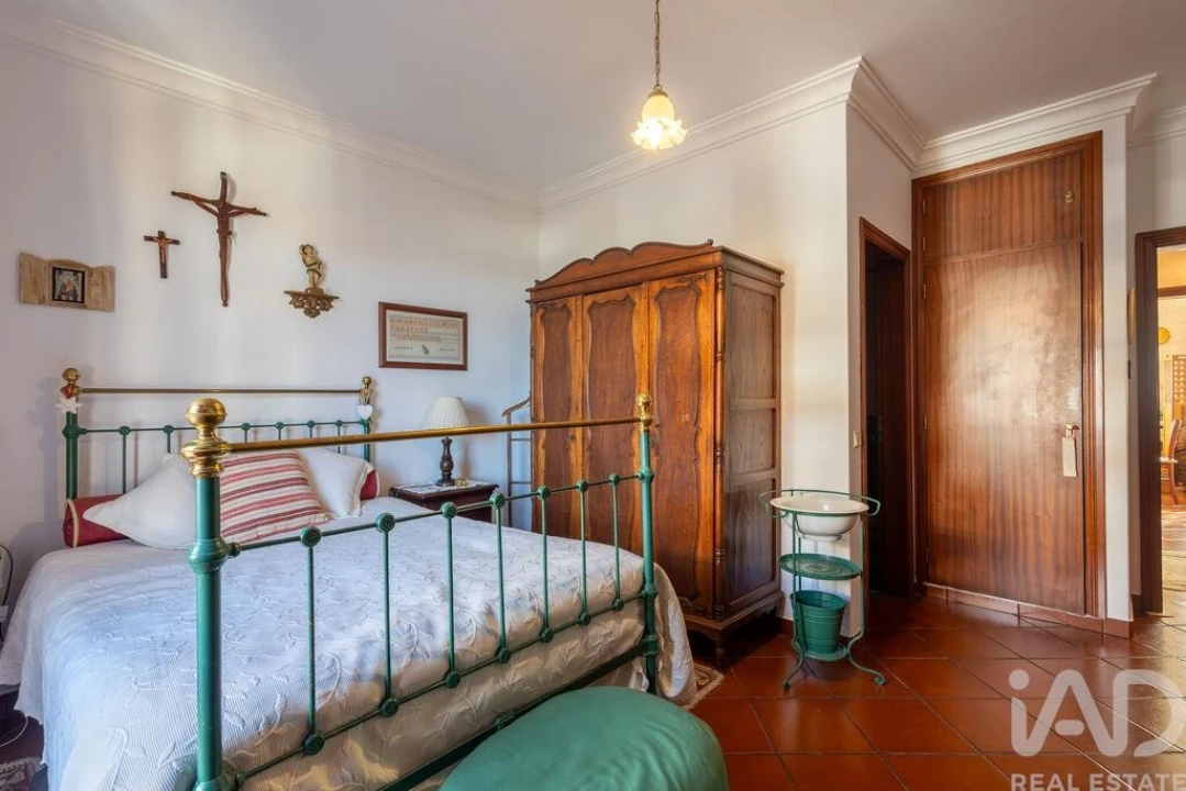 Moradia T5 para Venda em Golegã Foto 7