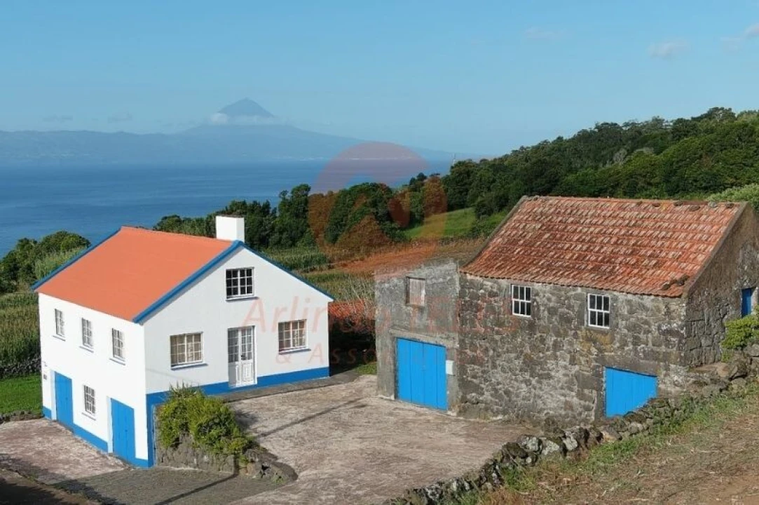 Moradia T3 para Venda em Ribeira Seca Foto 1