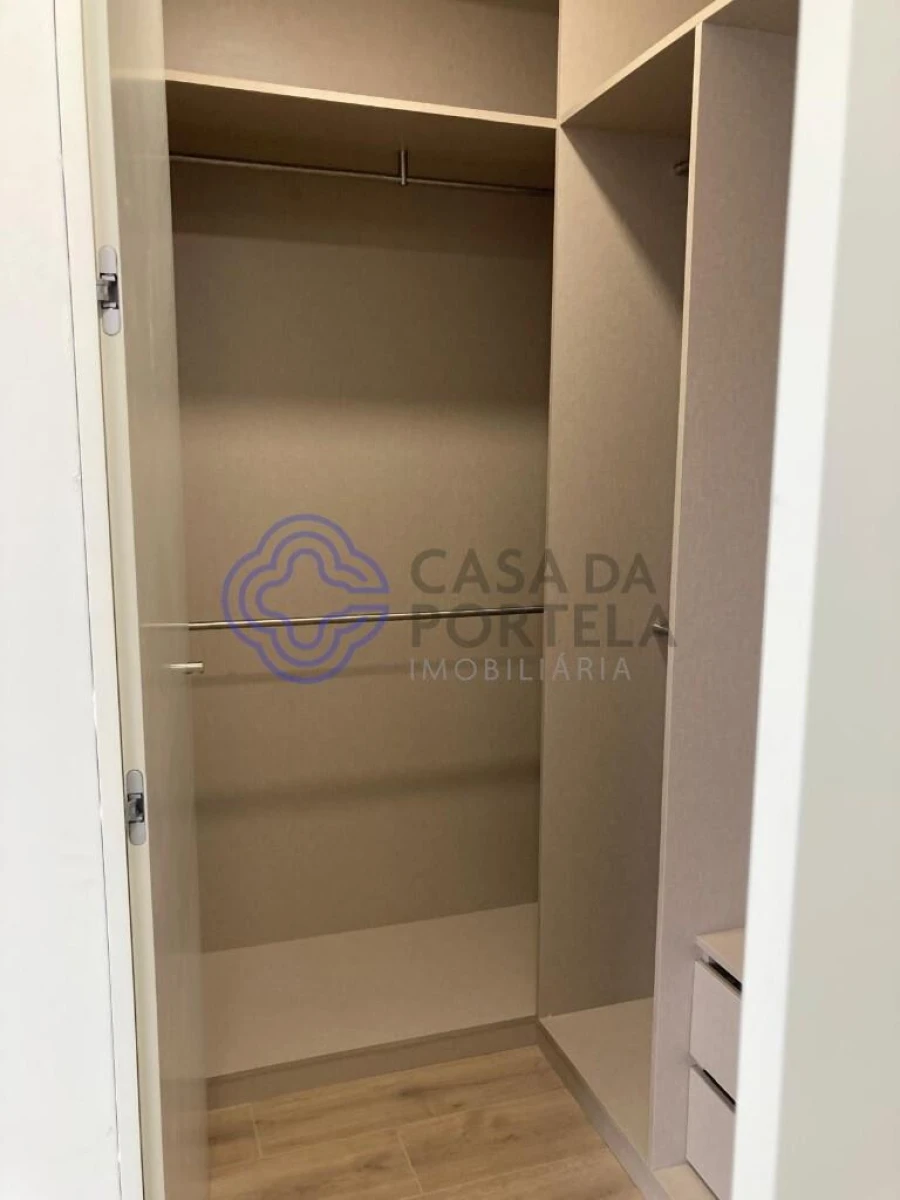 Moradia T3 para Venda em Alfena Foto 24