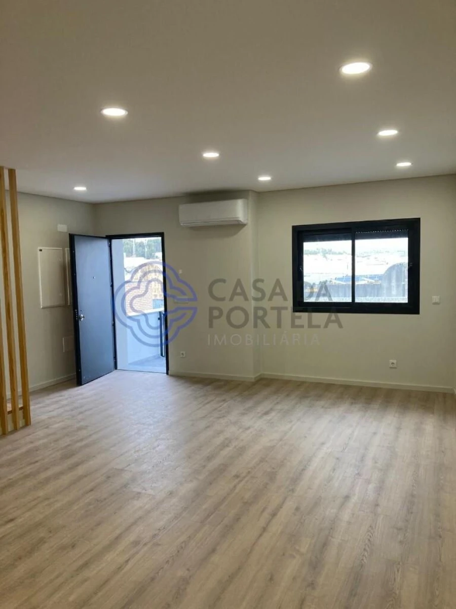 Moradia T3 para Venda em Alfena Foto 22