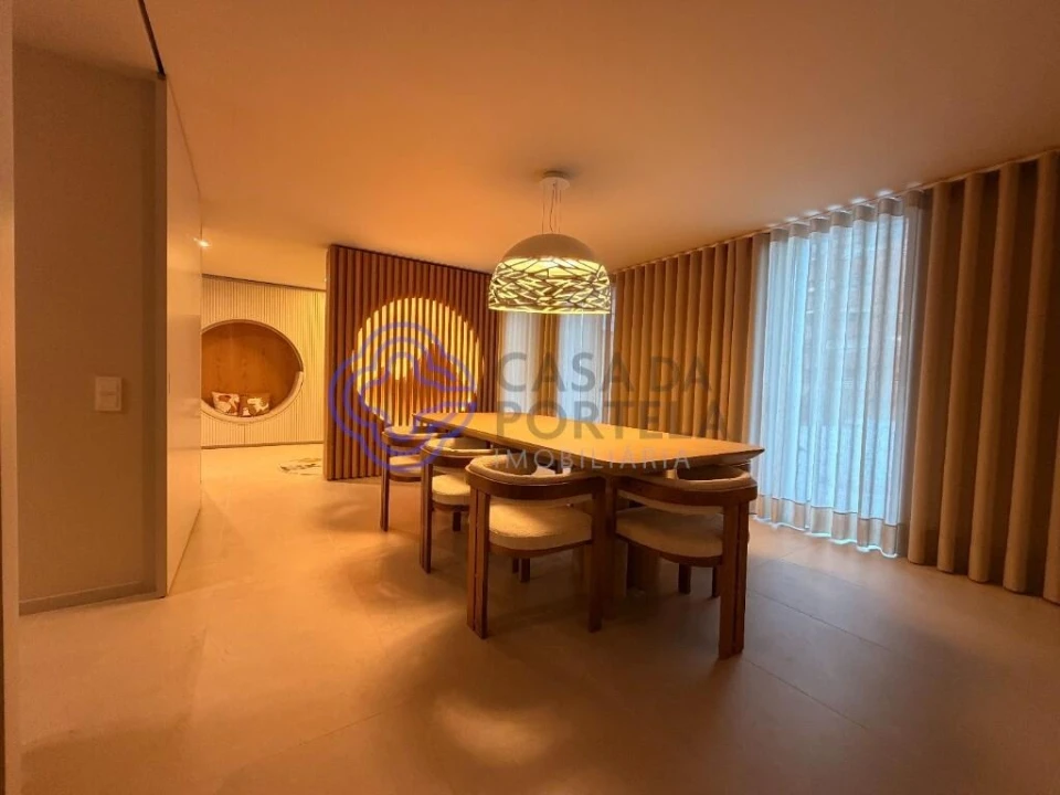 Apartamento T4 para Venda em Santa Marinha e São Pedro da Afurada Foto 22
