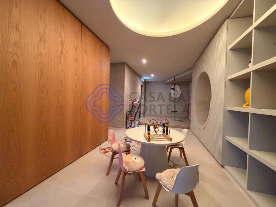 Apartamento T4 para Venda em Santa Marinha e São Pedro da Afurada Foto 25
