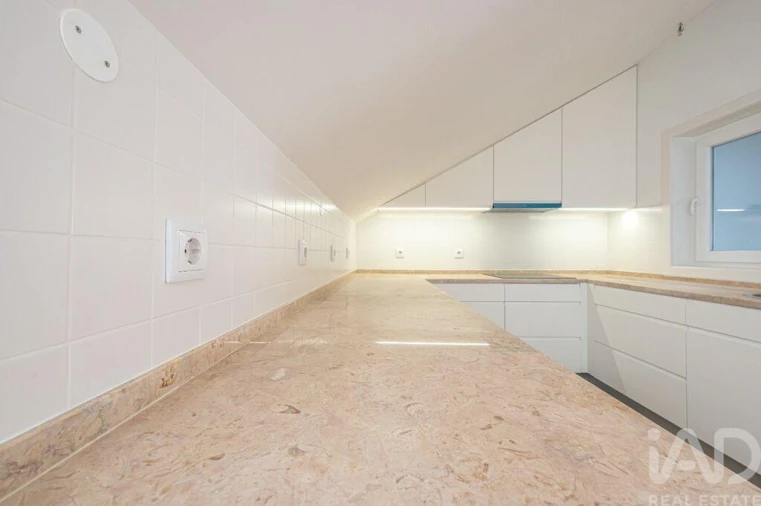 Apartamento T2 para Arrendamento em Oeiras e São Julião da Barra, Paço de Arcos e Caxias Foto 24