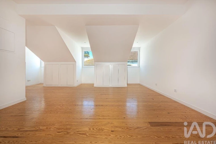 Apartamento T2 para Arrendamento em Oeiras e São Julião da Barra, Paço de Arcos e Caxias Foto 1