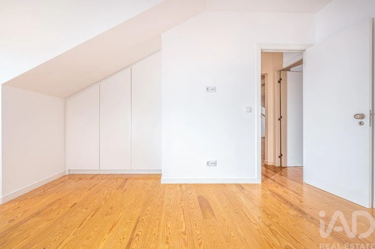 Apartamento T2 para Arrendamento em Oeiras e São Julião da Barra, Paço de Arcos e Caxias Foto 17