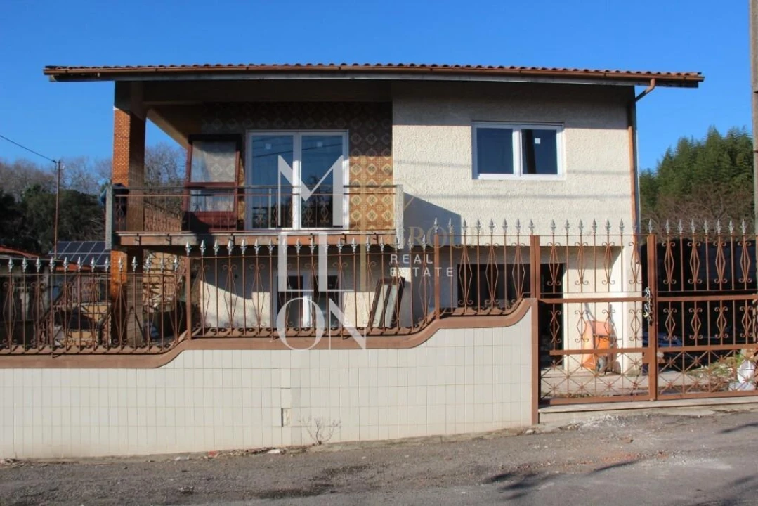 Moradia T3 para Venda em Santa Maria de Lamas Foto 1