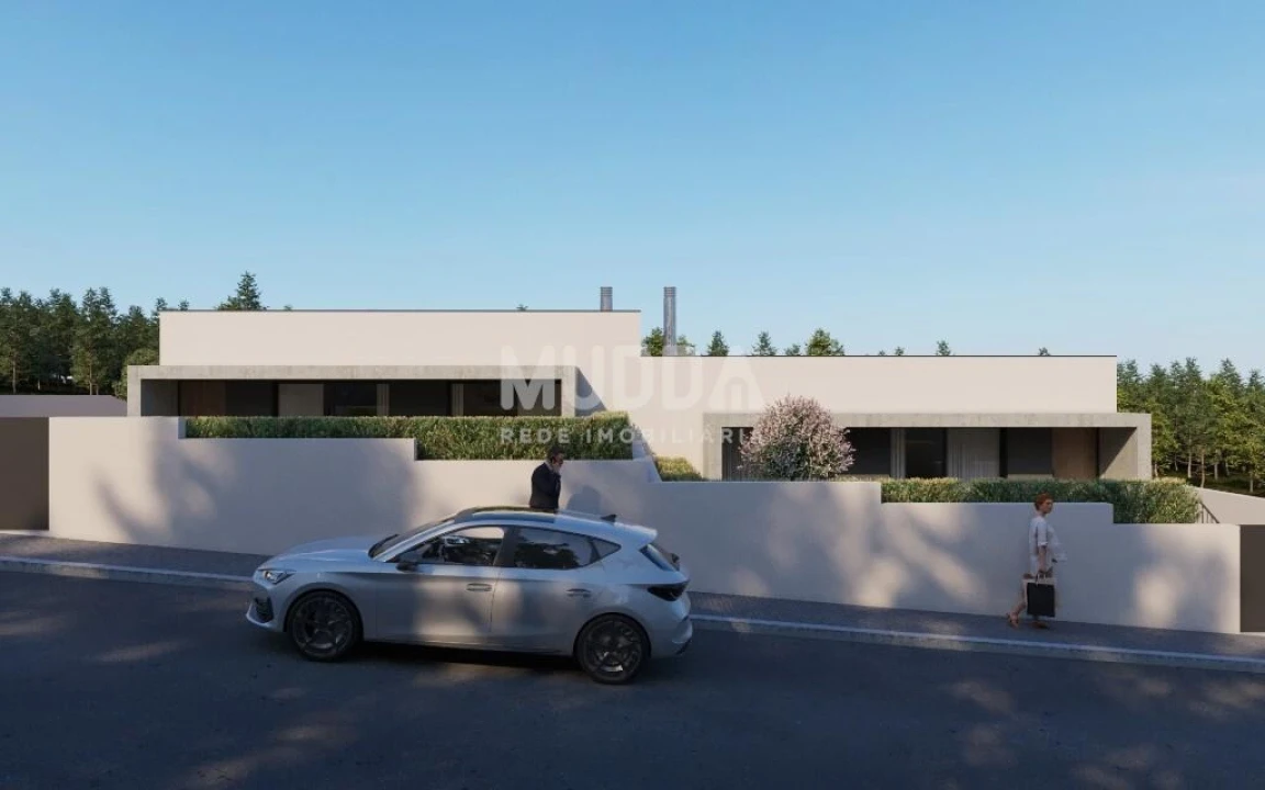 Moradia T3 para Venda em Argoncilhe Foto 1