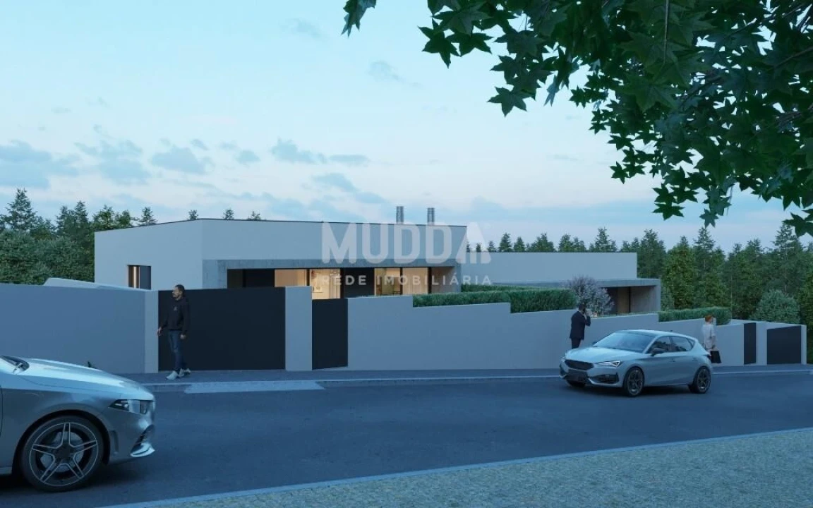 Moradia T3 para Venda em Argoncilhe Foto 4