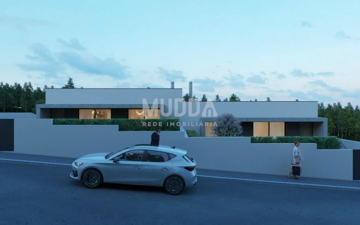 Moradia T3 para Venda em Argoncilhe Foto 2