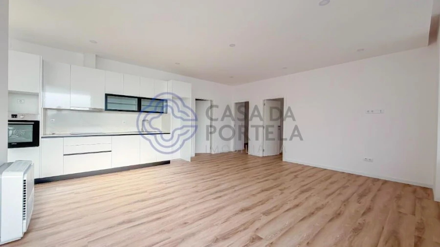 Apartamento T2 para Arrendamento em Ribeirão Foto 1