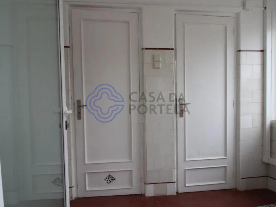 Apartamento T4 para Venda em Paranhos Foto 35