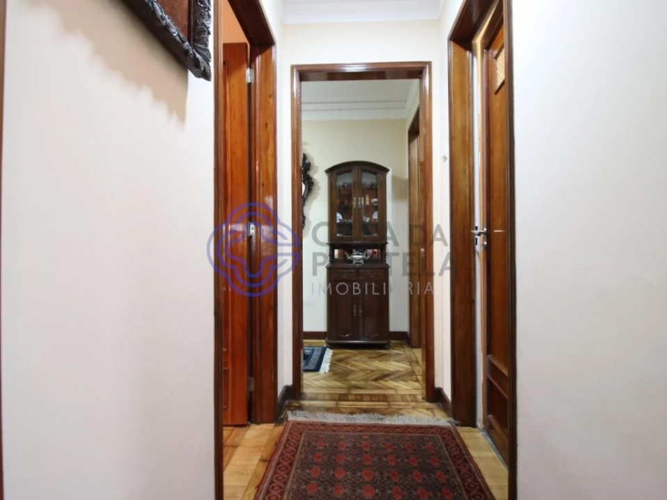 Apartamento T4 para Venda em Paranhos Foto 11