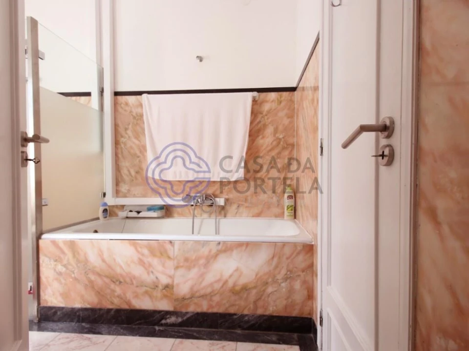 Apartamento T4 para Venda em Paranhos Foto 17