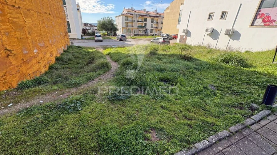 Terreno para Venda em Montalvo