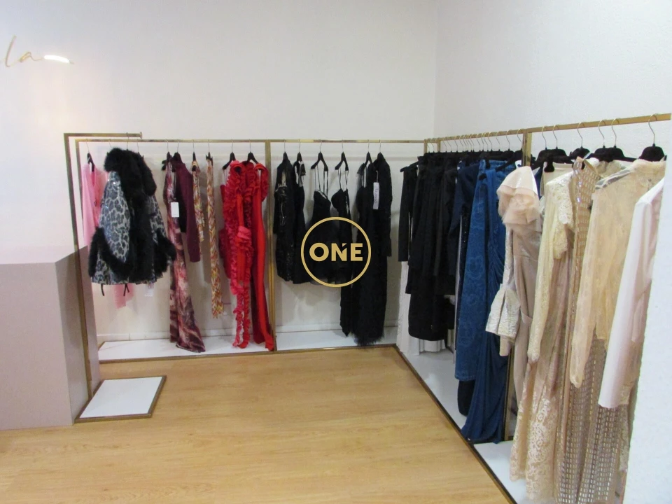 Loja para Trespasse em Braga (Maximinos, Sé e Cividade) Foto 2