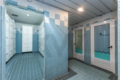 Apartamento T5 para Venda em Lordelo do Ouro e Massarelos