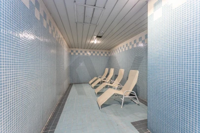 Apartamento T5 para Venda em Lordelo do Ouro e Massarelos