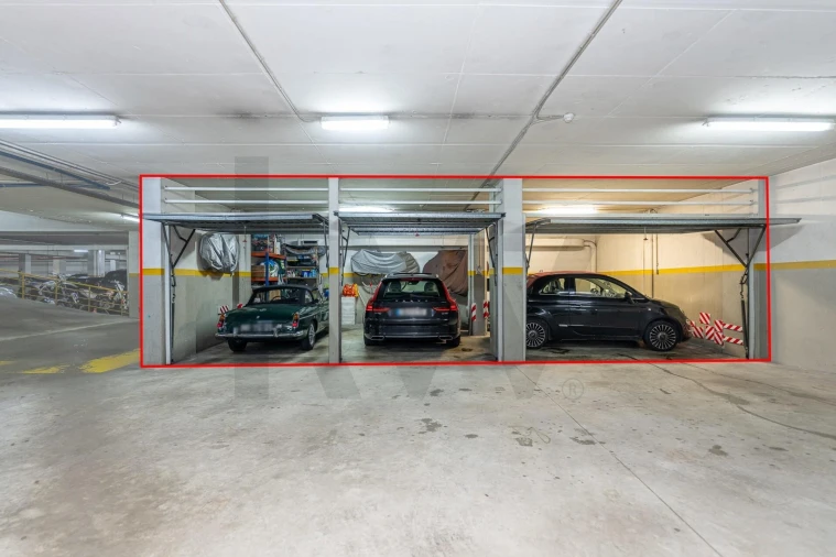 Apartamento T5 para Venda em Lordelo do Ouro e Massarelos Foto 54