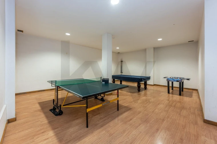 Apartamento T5 para Venda em Lordelo do Ouro e Massarelos Foto 69