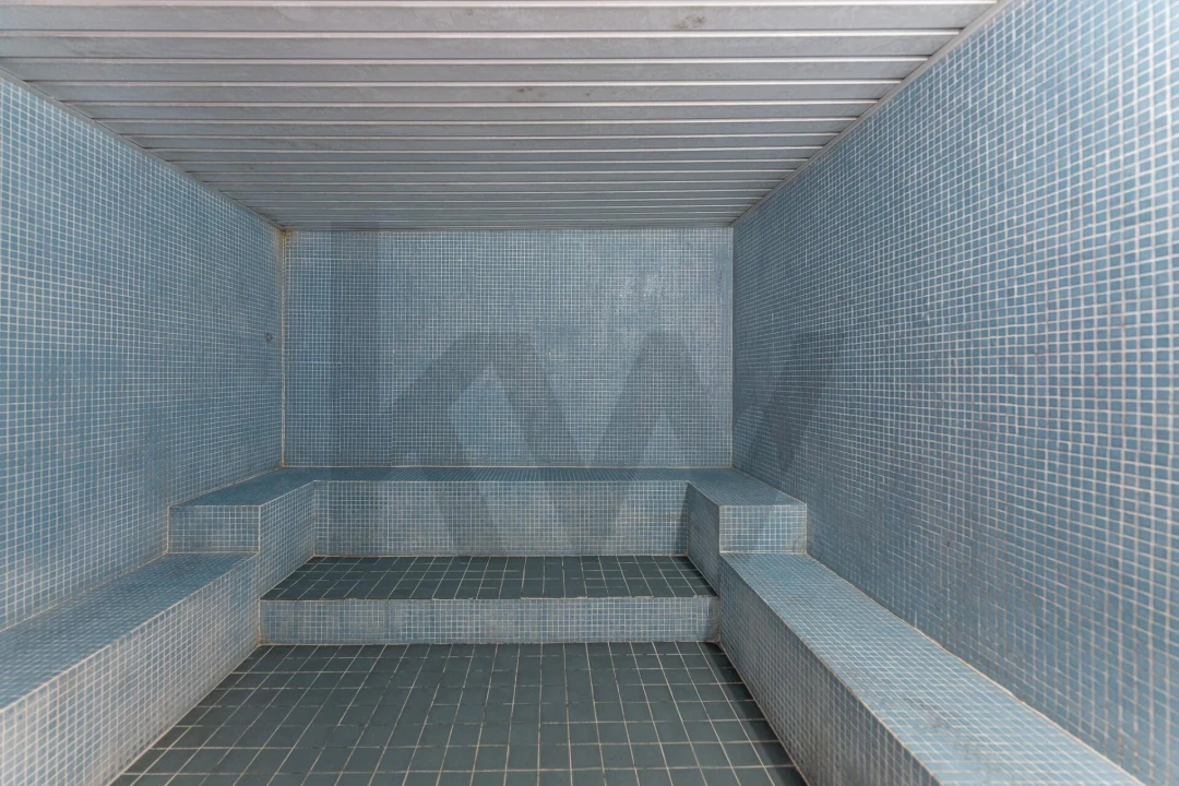 Apartamento T5 para Venda em Lordelo do Ouro e Massarelos Foto 60