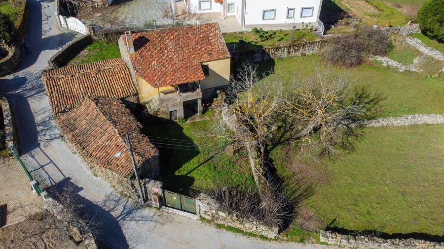 Moradia T2 para Venda em Seixo do Côa e Vale Longo Foto 14