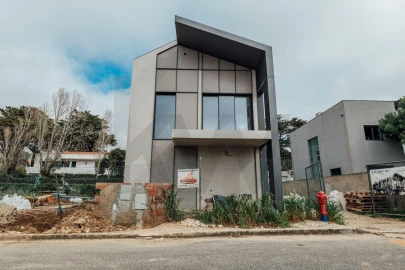 Moradia T3 para Venda em Alcabideche