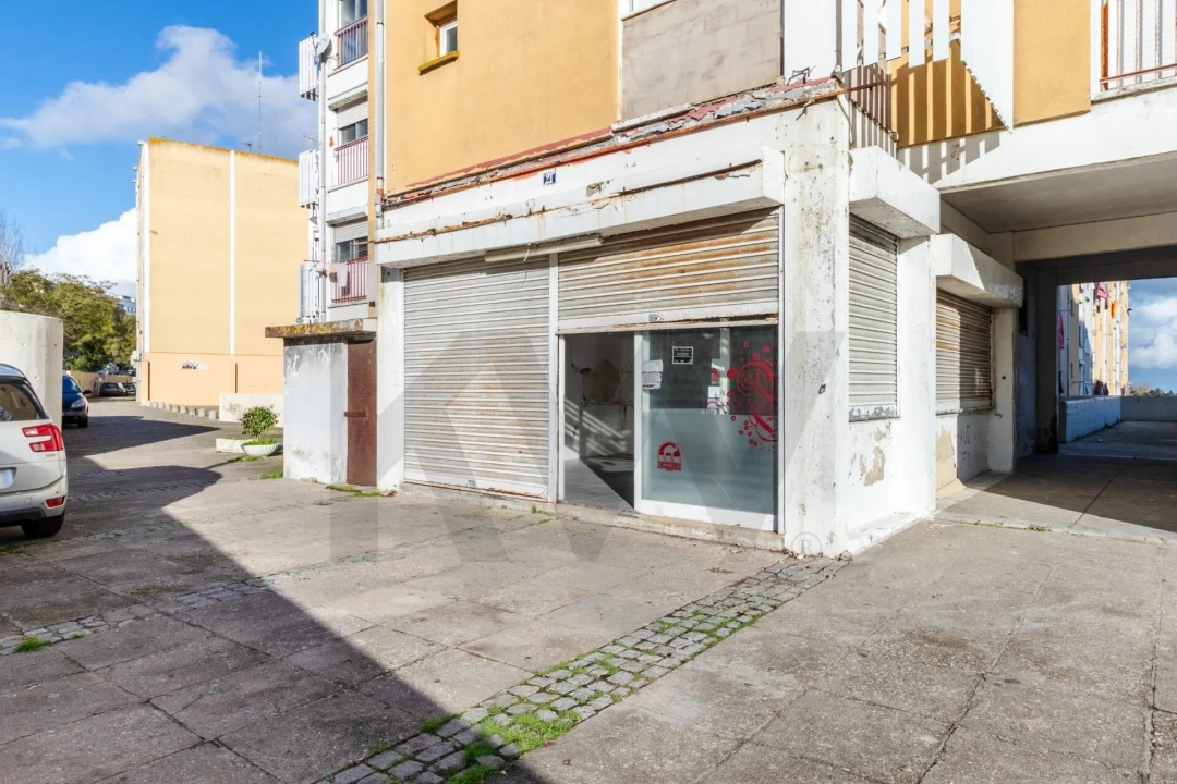 Loja para Venda em Caparica e Trafaria Foto 1