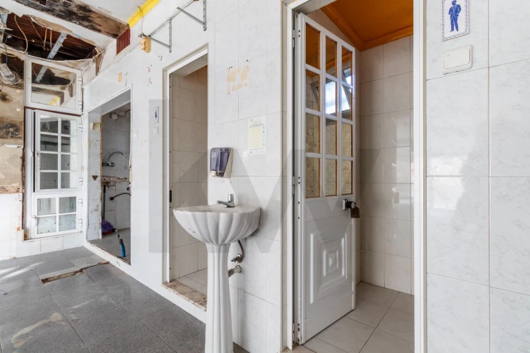 Loja para Venda em Caparica e Trafaria Foto 10