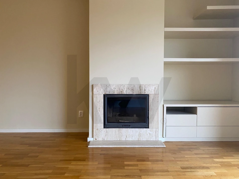 Apartamento T2 para Arrendamento em São Mamede de Infesta e Senhora da Hora Foto 3