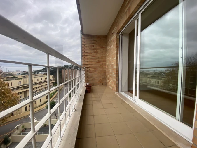 Apartamento T2 para Arrendamento em São Mamede de Infesta e Senhora da Hora Foto 9