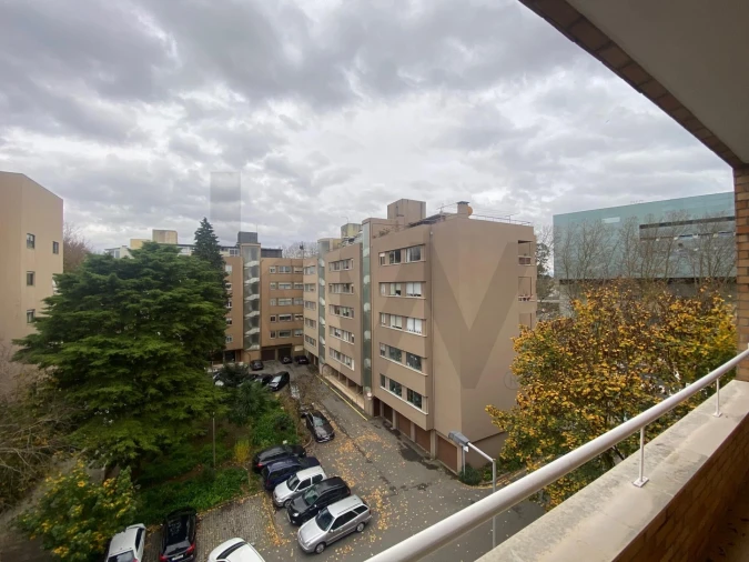 Apartamento T2 para Arrendamento em São Mamede de Infesta e Senhora da Hora Foto 23