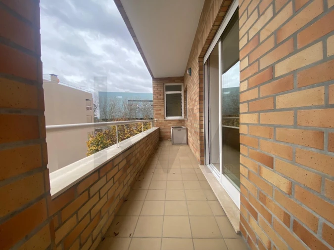 Apartamento T2 para Arrendamento em São Mamede de Infesta e Senhora da Hora Foto 22