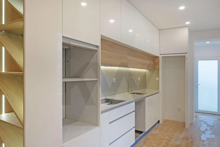 Moradia T3 para Venda em Campanhã Foto 3