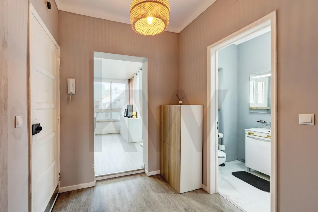 Apartamento T1 para Venda em Venteira Foto 1