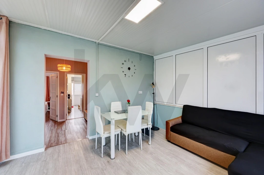 Apartamento T1 para Venda em Venteira Foto 5