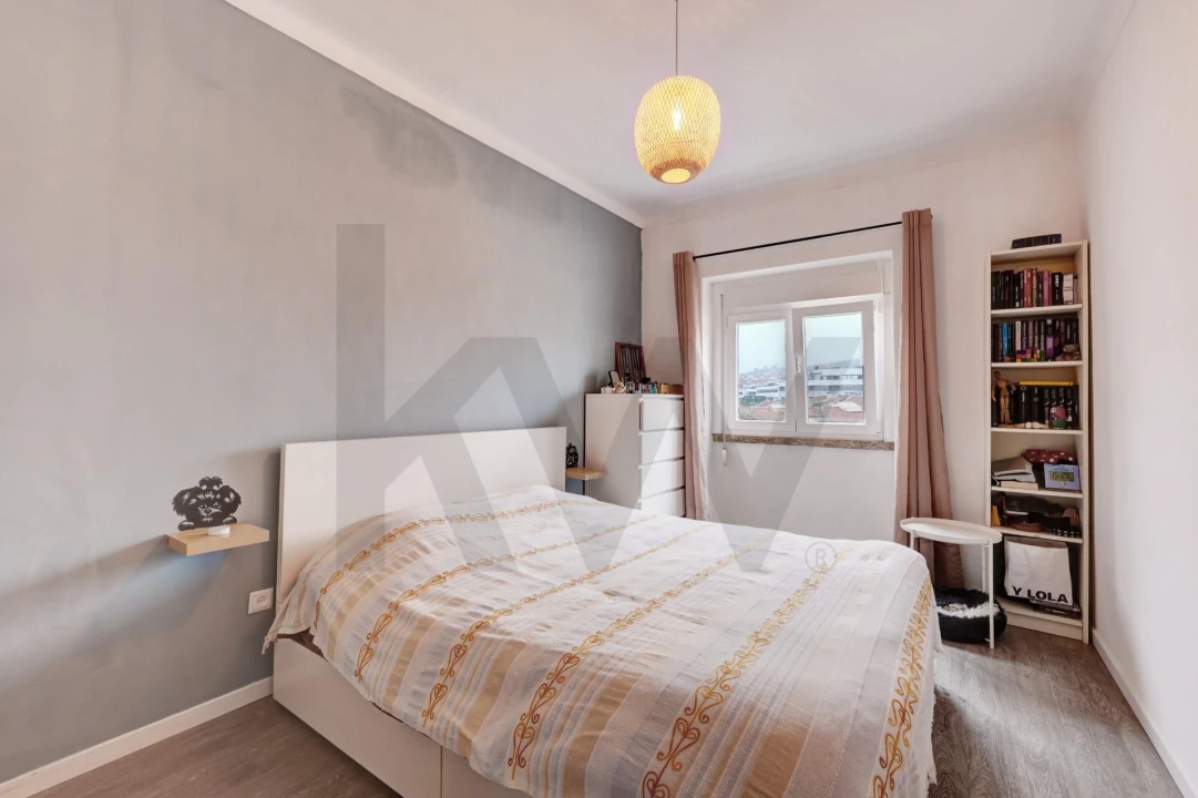 Apartamento T1 para Venda em Venteira Foto 15