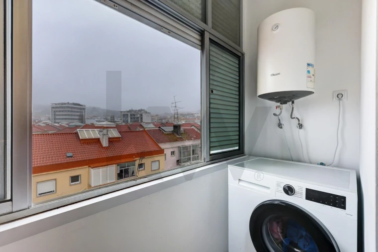 Apartamento T1 para Venda em Venteira Foto 20