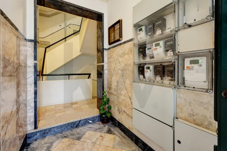 Apartamento T1 para Venda em Venteira Foto 24