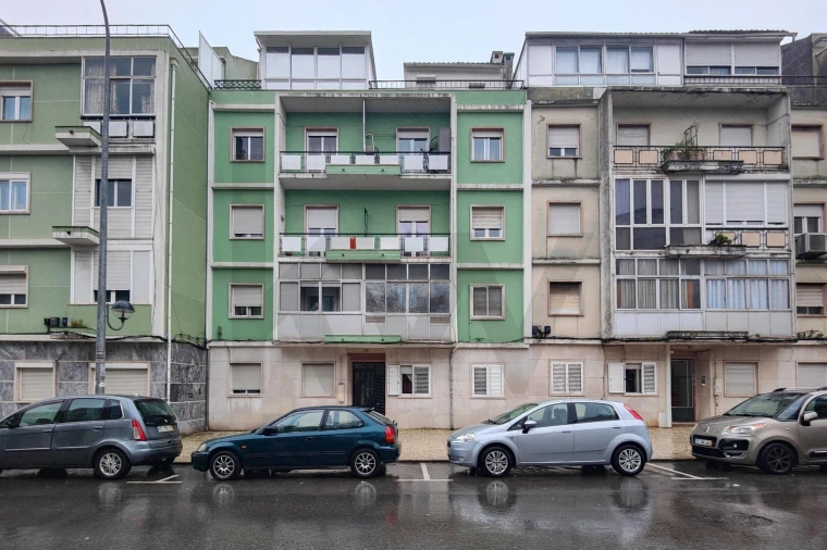 Apartamento T1 para Venda em Venteira Foto 25