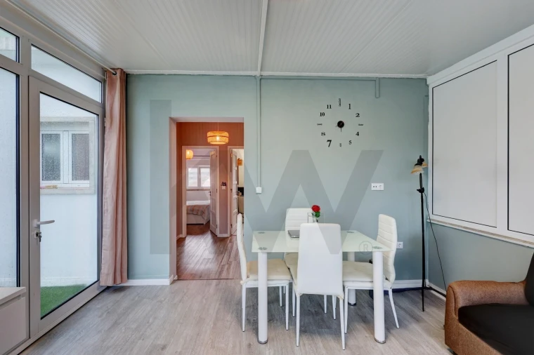 Apartamento T1 para Venda em Venteira Foto 6