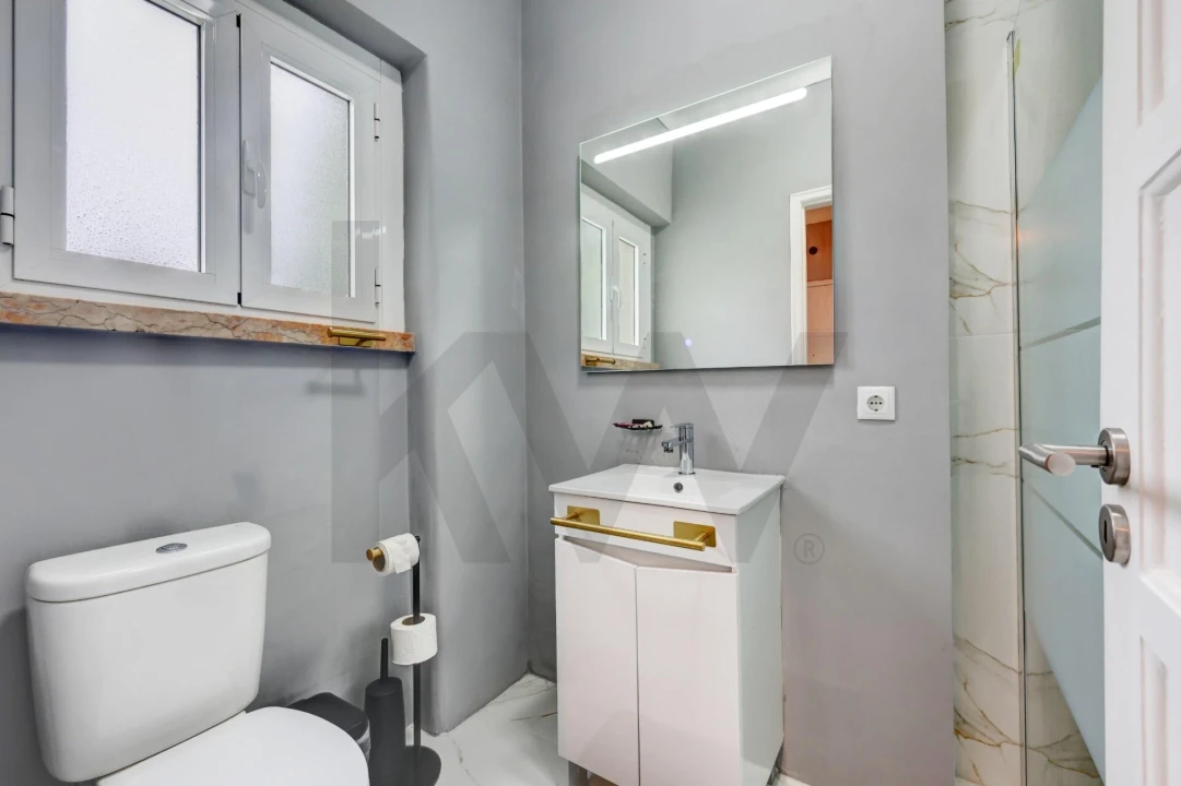 Apartamento T1 para Venda em Venteira Foto 13