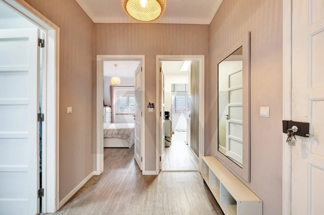 Apartamento T1 para Venda em Venteira Foto 14