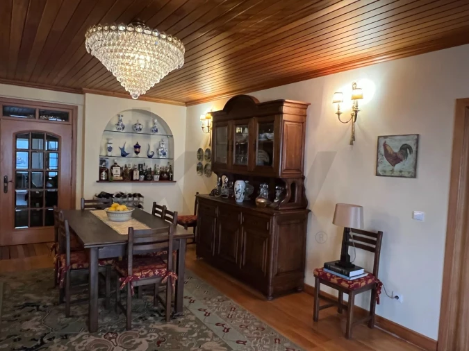 Moradia T4 para Venda em Azeitão (São Lourenço e São Simão) Foto 1