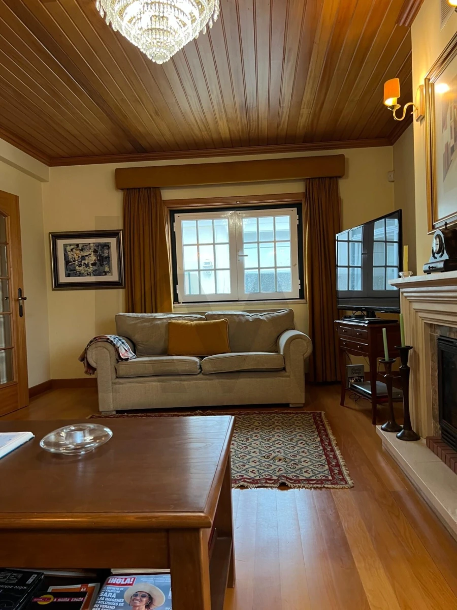 Moradia T4 para Venda em Azeitão (São Lourenço e São Simão) Foto 6