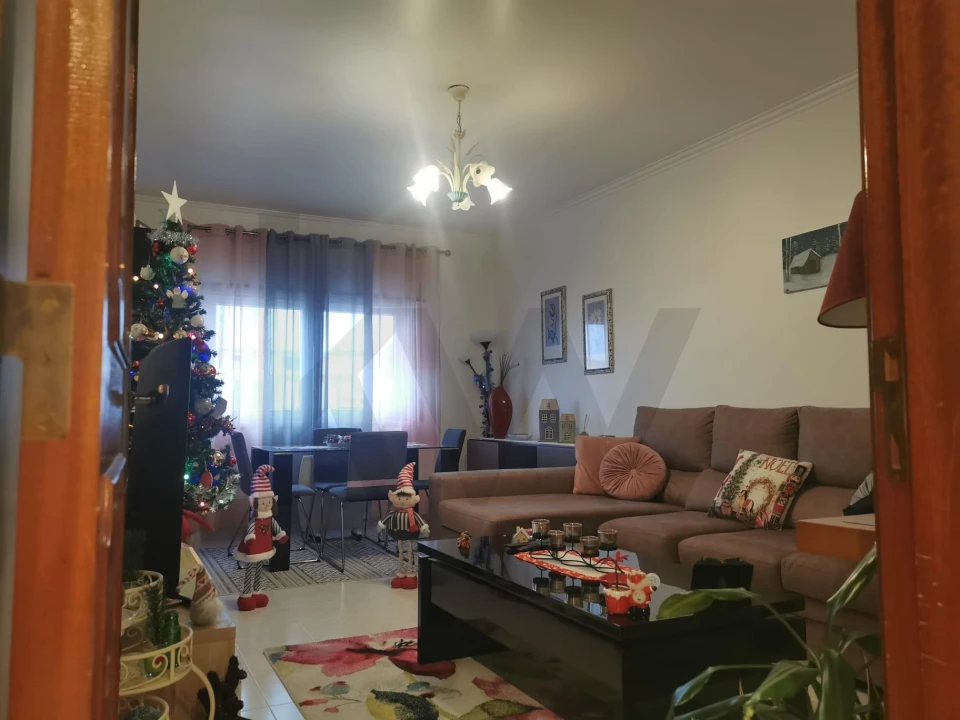 Apartamento T2 para Arrendamento em Cacém e São Marcos Foto 6