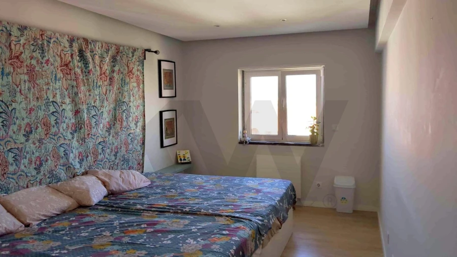 Apartamento T3 para Venda em São Domingos de Rana Foto 24