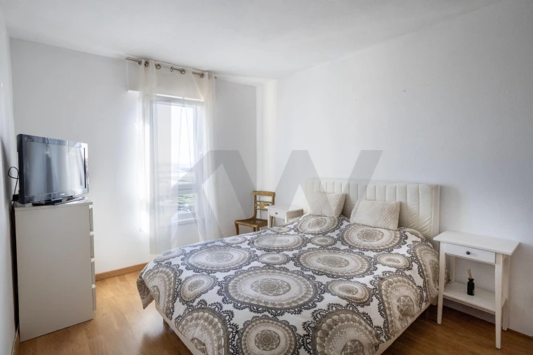 Apartamento T4 para Venda em Corroios Foto 31