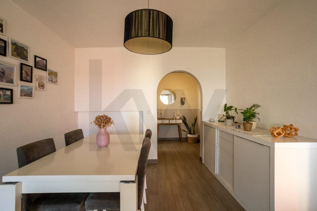 Apartamento T4 para Venda em Corroios Foto 12