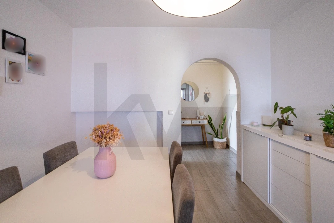 Apartamento T4 para Venda em Corroios Foto 16